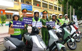 Hoạt động ý nghĩa của Công an phường Thanh Xuân trong đảm bảo trật tự giao thông