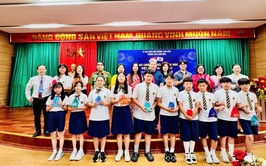 Trường THCS Long Biên tổ chức giao lưu văn hóa - ngôn ngữ với Trường Tiểu học Daeseong (Cheongju, Hàn Quốc)