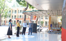 Lãnh đạo xã Quảng Bị kiểm tra công tác chuẩn bị tổ chức Lễ khai giảng năm học 2025-2026 tại một số trường học trên địa bàn