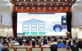 Thành viên 43 tổ chuyển đổi số cộng đồng phường Hà Đông tham gia tập huấn kiến thức kỹ năng số