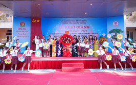 Hơn 20 nghìn học sinh trên địa bàn xã Phù Đổng tưng bừng khai giảng năm học mới