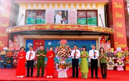 Đồng chí Nguyễn Minh Tuân - Bí thư Đảng uỷ, Chủ tịch HĐND phường Thanh Liệt dự Lễ Khai giảng năm học mới 2025 – 2026 tại trường THCS Chu Văn An