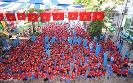 Học sinh phường Phú Thượng tưng bừng dự Lễ khai giảng năm học mới