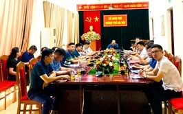 Lãnh đạo xã Nam Phù tham gia đầy đủ nội dung bồi dưỡng, cập nhật kiến thức, kỹ năng đối với cán bộ lãnh đạo, quản lý