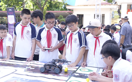 Ngày hội trải nghiệm STEM, AI và Robotics tại trường THCS Xuân Đỉnh
