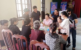 Ngân hàng Chính sách xã hội Chương Mỹ tổ chức đối chiếu, phân loại nợ năm 2025 trên địa bàn xã Quảng Bị