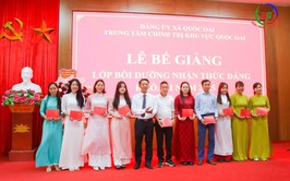 Trung tâm Chính trị khu vực Quốc Oai Bế giảng Lớp Bồi dưỡng Nhận thức về Đảng khóa II năm 2025