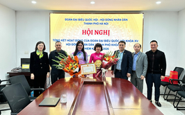 HĐND phường Bồ Đề tham dự Hội nghị trực tuyến tổng kết nhiệm kỳ 2021-2026 của Đoàn Đại biểu Quốc hội khóa XV và HĐND Thành phố khóa XVI.