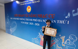 Tỏa sáng tài năng nghệ thuật - Học sinh Lê Bảo Lâm trường THCS Việt Nam - Angiêri đạt huy chương Vàng cấp Thành phố