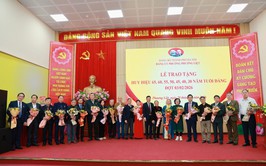 Phương Liệt tổ chức Lễ trao tặng Huy hiệu Đảng đợt 03/02/2026