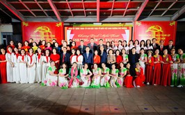 Phường Phú Thượng tổ chức chương trình nghệ thuật “Ánh Sáng – Niềm Tin – Khát Vọng” chào mừng thành công Đại hội XIV của Đảng