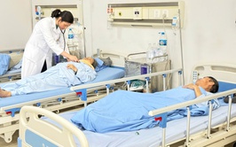 Tết trọn niềm vui, đừng quên duy trì việc dùng thuốc đều đặn, đúng liều, đúng thời gian theo chỉ định của bác sĩ