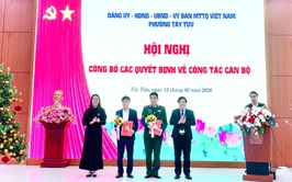 Phường Tây Tựu công bố các quyết định về công tác cán bộ