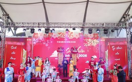 Không khí Tết rộn ràng trên Phố Sách Xuân Bính Ngọ 2026