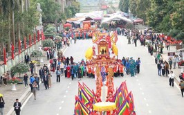 Độc đáo lễ rước kiệu Hai Bà Trưng