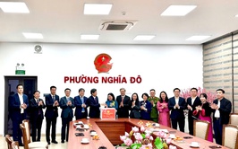 Đồng chí Đoàn Minh Huấn - Ủy viên Bộ Chính trị, Giám đốc Học viện chính trị quốc gia Hồ Chí Minh thăm, động viên, chúc Tết Đảng bộ, chính quyền và Nhân dân phường Nghĩa Đô