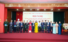 Xã Phù Đổng tổ chức hội nghị gặp mặt cán bộ, công chức, viên chức, người lao động và triển khai nhiệm vụ năm 2026