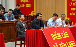 Xã Yên Lãng tiếp sóng Hội nghị nghiên cứu, học tập, quán triệt Nghị quyết số 79-NQ/TW và Nghị quyết số 80-NQ/TW của Bộ Chính trị