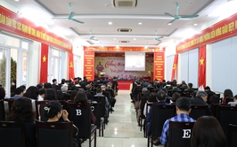 Phường Kiến Hưng: Gần 200 đại biểu tham dự hội nghị nghiên cứu, quán triệt Nghị quyết 79 và NQ 80 của bộ chính trị; triển khai chương trình hành động của thành phố thực hiện nghị quyết