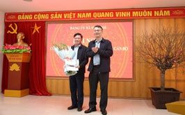 Công bố quyết định bổ nhiệm Phó Trưởng Ban Xây dựng Đảng xã Mê Linh