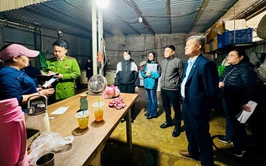 Nam Phù kiểm tra đột xuất cơ sở thực phẩm dịp cận Tết, xử lý nghiêm vi phạm pháp luật về An toàn thực phẩm