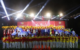 Nam Phù: Chương trình nghệ thuật đặc biệt “Xuân thắng lợi – niềm tin và khát vọng” lan tỏa khí thế mới, củng cố niềm tin và quyết tâm phát triển