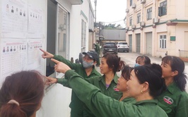 Công đoàn xã Thượng Phúc tiếp tục tuyên truyền về cuộc bầu cử và mạn đàm tiểu sử các ứng cử viên