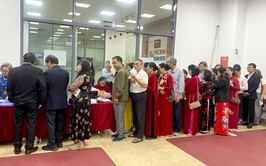 Không khí sôi nổi, tỷ lệ cử tri đi bầu tăng nhanh