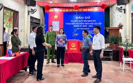 Lãnh đạo xã Hưng Đạo kiểm tra công tác bầu cử tại các khu vực bỏ phiếu