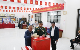 Quốc Oai: Đến 10h, hơn 74,76% cử tri đã tham gia bỏ phiếu, điểm cao nhất đạt 96,38%