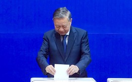 Tổng Bí thư Tô Lâm dự lễ khai mạc và bỏ phiếu bầu cử tại phường Ba Đình, Thủ đô Hà Nội