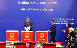 Cử tri phường Ba Đình nô nức, phấn khởi trong Ngày hội lớn của toàn dân