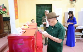 Tin truyền hình: Cử tri xã Hòa Phú tham gia bầu cử đạt 99,44%