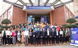 THUẾ CƠ SỞ 2 TP HÀ NỘI RA QUÂN “THÁNG CAO ĐIỂM ĐỒNG HÀNH HỖ TRỢ HỘ KINH DOANH, CÁ NHÂN KINH DOANH TUÂN THỦ CHÍNH SÁCH PHÁP LUẬT THUẾ”