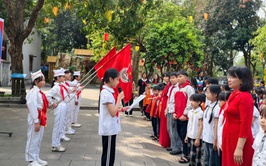 Dấu ấn thiêng liêng trong Lễ kết nạp đội viên mới tại Đền Đô