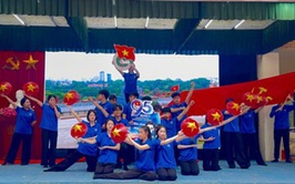 Rộn ràng khí thế thi đua chào mừng kỷ niệm 95 năm Ngày thành lập Đoàn TNCS Hồ Chí Minh (26/3/1931 - 26/3/2026) tại các nhà trường trên địa bàn xã Hoài Đức

