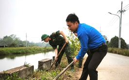 TUỔI TRẺ XÃ ĐOÀI PHƯƠNG RA QUÂN NGÀY CHỦ NHẬT XANH