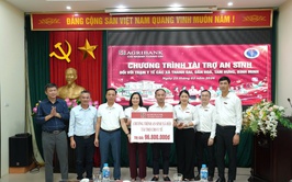 Agribank Thanh Oai trao 96,8 triệu đồng hỗ trợ an sinh xã hội cho 4 trạm y tế Thanh Oai, Bình Minh, Tam Hưng, Dân Hoà