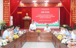 Đoàn kiểm tra số 08 của Thành uỷ Hà Nội làm việc với Đảng uỷ xã Bình Minh