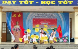 Trưởng Tiểu học Nguyễn Trãi khơi dậy lý tưởng của các đội viên qua Ngày hội “Thiếu nhi vui khỏe – Tiến bước lên Đoàn”