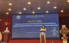 Phường Việt Hưng tổ chức Ngày hội khoa hoc công nghệ, đổi mới sáng tạo và chuyển đổi số tại trường THCS Chu Văn An