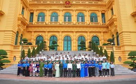 TUỔI TRẺ PHƯỜNG VĨNH HƯNG - KẾT NẠP LỚP ĐOÀN VIÊN 95 NĂM