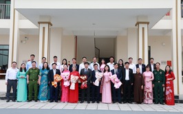 HĐND XÃ TRUNG GIÃ KHOÁ XXII TỔ CHỨC KỲ HỌP THỨ NHẤT KIỆN TOÀN CÁC CHỨC DANH LÃNH ĐẠO CHỦ CHỐT