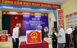 Xã Hồng Vân nhiều tập thể, cá nhân được khen thưởng trong công tác bầu cử