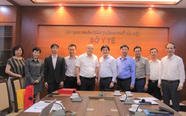 Tăng cường trao đổi hợp tác trong lĩnh vực dược 