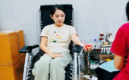 Cô giáo Lê Tú Linh - Tấm gương đoàn viên trẻ tiêu biểu trong công tác Đoàn và công tác xã hội