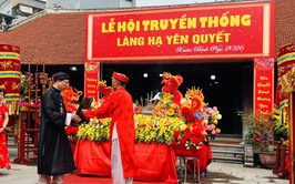 Hướng về cội nguồn, tri ân công đức của các bậc tiền nhân tại lễ hội làng Hạ Yên Quyết