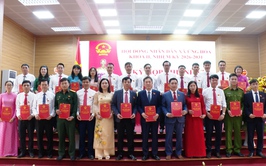 KỲ HỌP THỨ NHẤT HĐND XÃ ỨNG HOÀ KHÓA II, NHIỆM KỲ 2026-2031 THÀNH CÔNG TỐT ĐẸP.