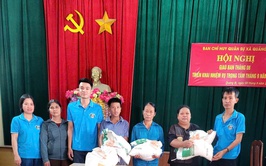 Anh Nguyễn Xuân Đoàn: hành Trình 7 năm gieo 
mầm thiện nguyện