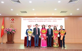 Kỳ họp kiện toàn bộ máy, khởi đầu nhiệm kỳ mới của HĐND phường Cầu Giấy 